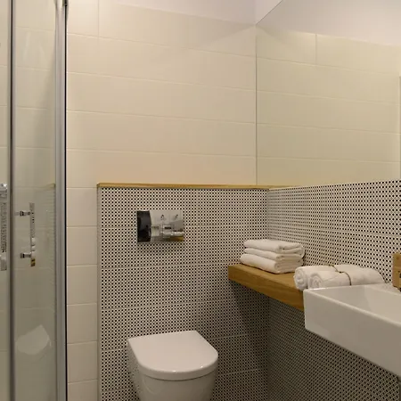 Hotel Faros