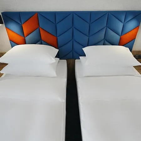 Faros Hotel 3*